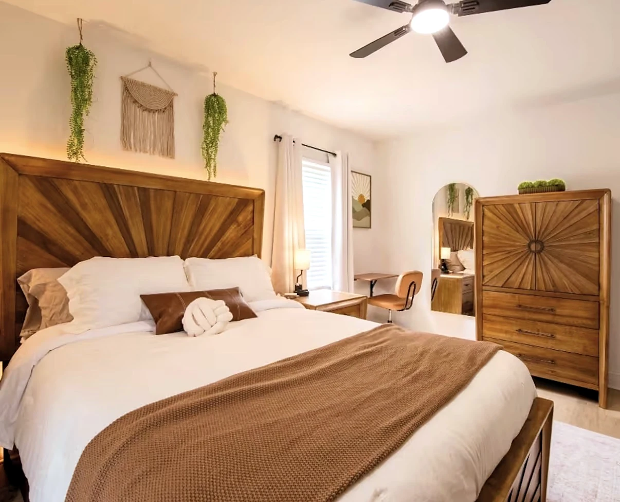 Chandler House bedroom after hospitality-focused styling